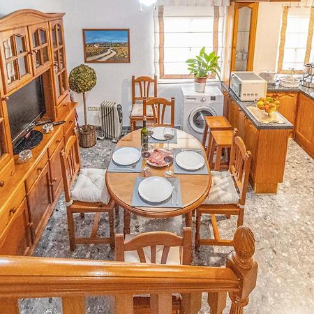 Stunning Home In Mlaga With 2 Bedrooms And Wifi Малага Екстериор снимка
